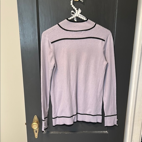 Lavender Turtleneck Sweater with Black Accents - Picture 4 of 4